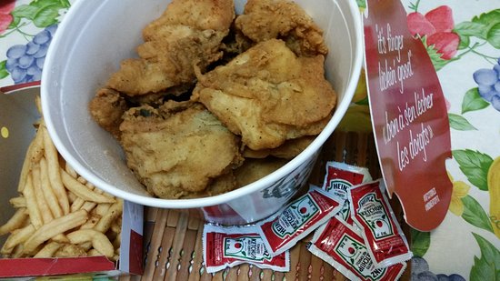 File:Bucket.jpg